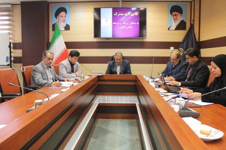 انعقاد تفاهم نامه همکاری بین جهاددانشگاهی و اداره کل تعاون،کار و رفاه اجتماعی استان