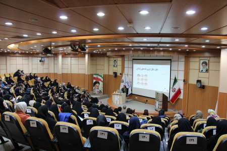 سمینار تله های زندگی در بیرجند برگزار شد