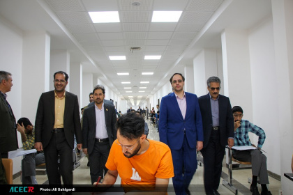 آزمون استخدامی وزارت بهداشت در بیرجند برگزار شد