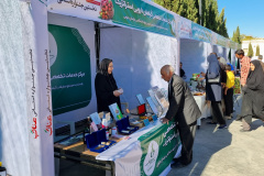 حضور مرکز خدمات تخصصی گیاهان دارویی استراتژیک واحد در نمایشگاه جشنواره عناب