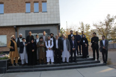 نشست مسئولان جهاددانشگاهی و رئیس نمایندگی وزارت امور خارجه در خراسان جنوبی با تجار افغانستانی