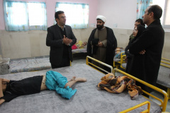 روز پدر به روایت همدلی؛ حضور جهادگران در خانه سالمندان بیرجند