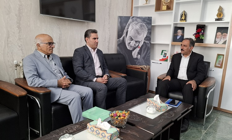 هم‌افزایی جهاد دانشگاهی و فرمانداری درمیان در مسیر توسعه و کارآفرینی