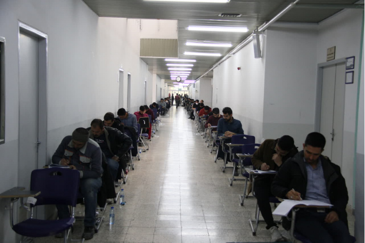 آزمون استخدامی دهیاری‌ها و وزارت نیرو در خراسان جنوبی برگزار شد