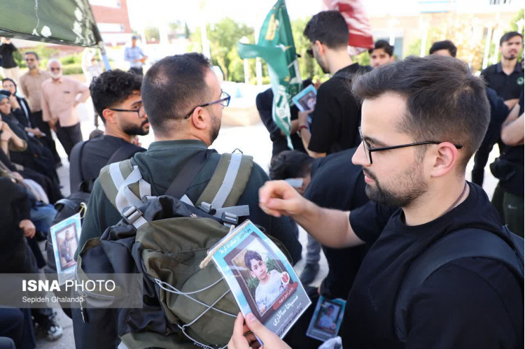 «از میناب تا کربلا»؛ دانشجویان علوم پزشکی بیرجند راوی مظلومیت کودکان شهید میناب در مسیر اربعین می‌شوند