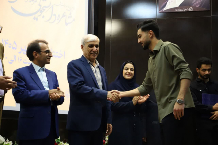 از رقابت تا تجلیل؛ برگزیدگان مشاعره دانشجویی معرفی شدند